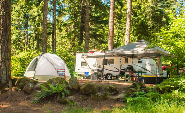 Nearly 100,000 overnight campers came to Detroit Lake State Recreation Area in 2023, testimony to the strength of the recreation economy in the Santiam Canyon. OREGON STATE PARKS